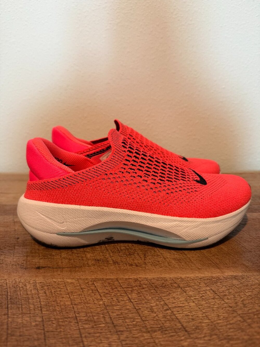 Nike Reina EasyOn Women's Shoes in the Hot Punch colorway